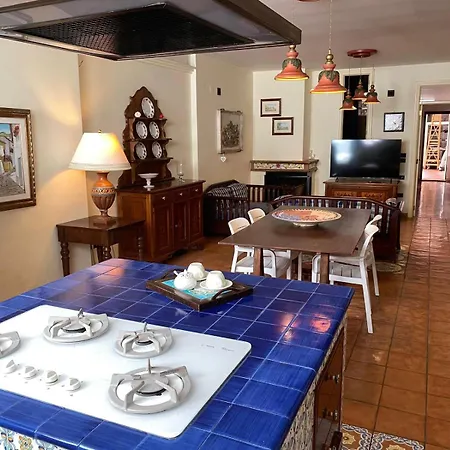 Angioina By Casa Manfredi *
