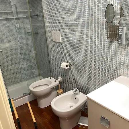 Angioina Apartment